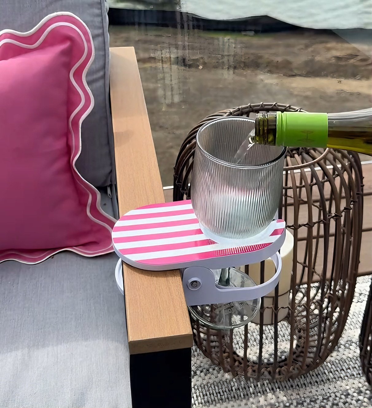 Clip-On Drink Holder – Secure Your Beverage Anywhere
