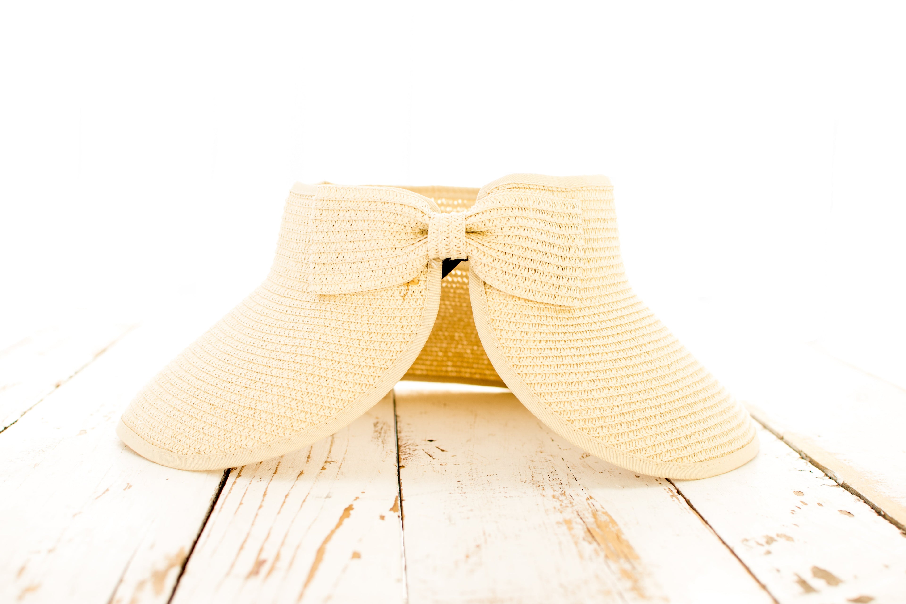 Foldable Wide Brim Bow Visor