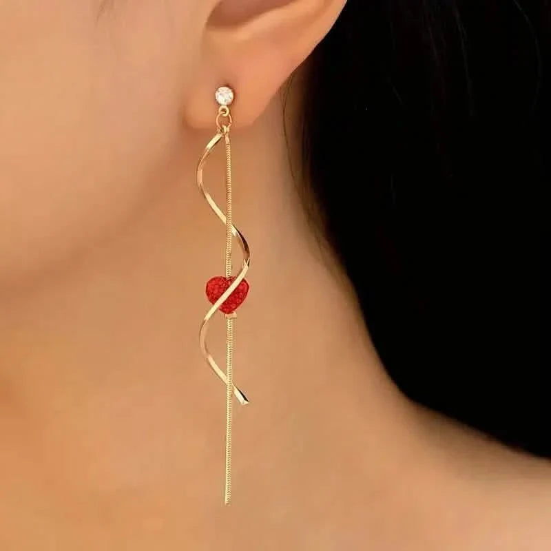 18K Gold Spiral Lines Heart Design Dangle Earrings