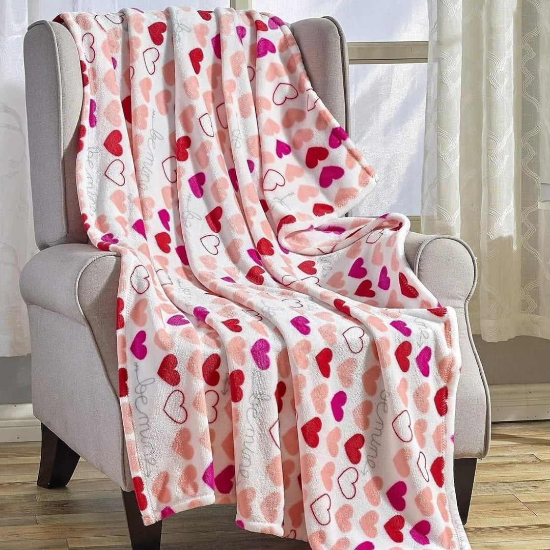 Valentine's Day Heart-Themed Throw Blanket – Ultra Plush, Soft, Cozy, and Luxurious Fleece, 50" x 60"