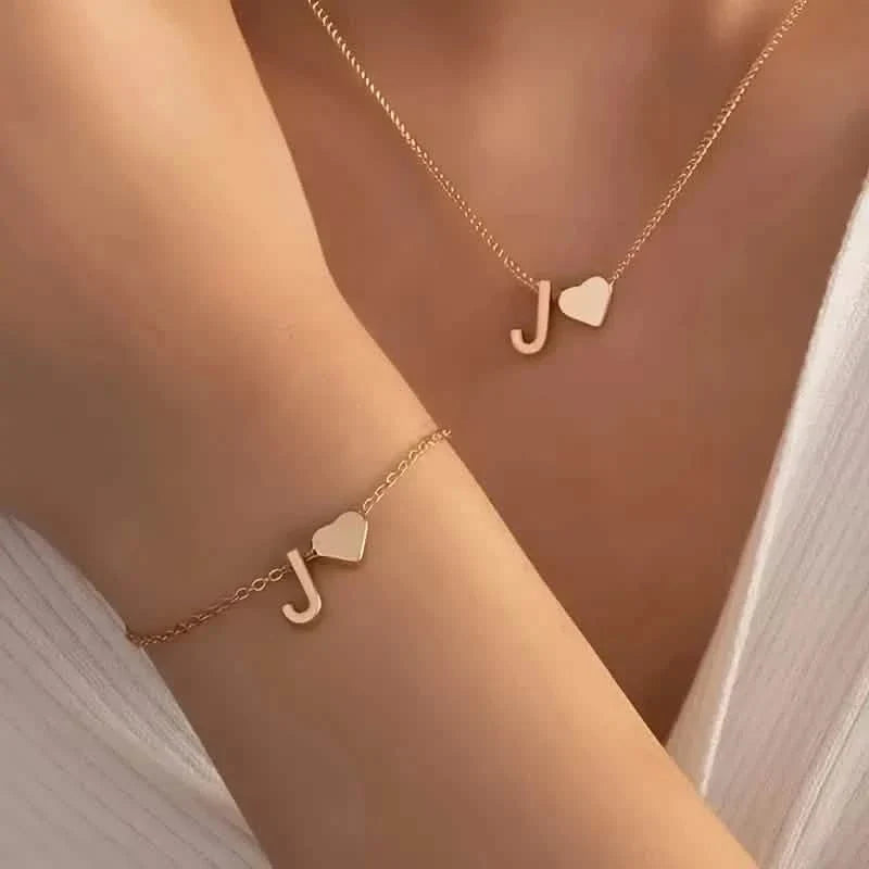 2-Piece Set: Metal Heart And English Letter Necklace And Bracelet