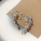 2-Pieces: Trendy Minimalist Style Hip Hop Hollow Butterfly Ear Climber