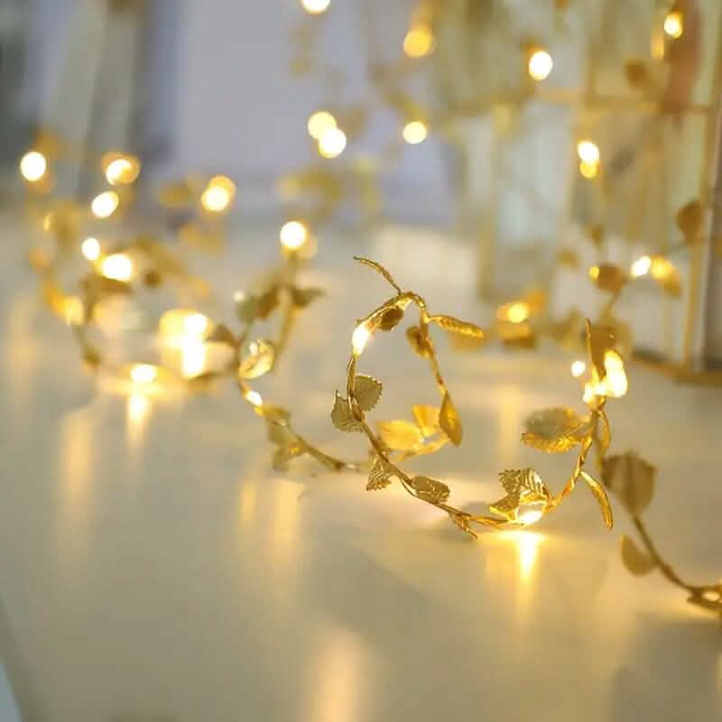 20 LED Golden Leaf Fairy Lights