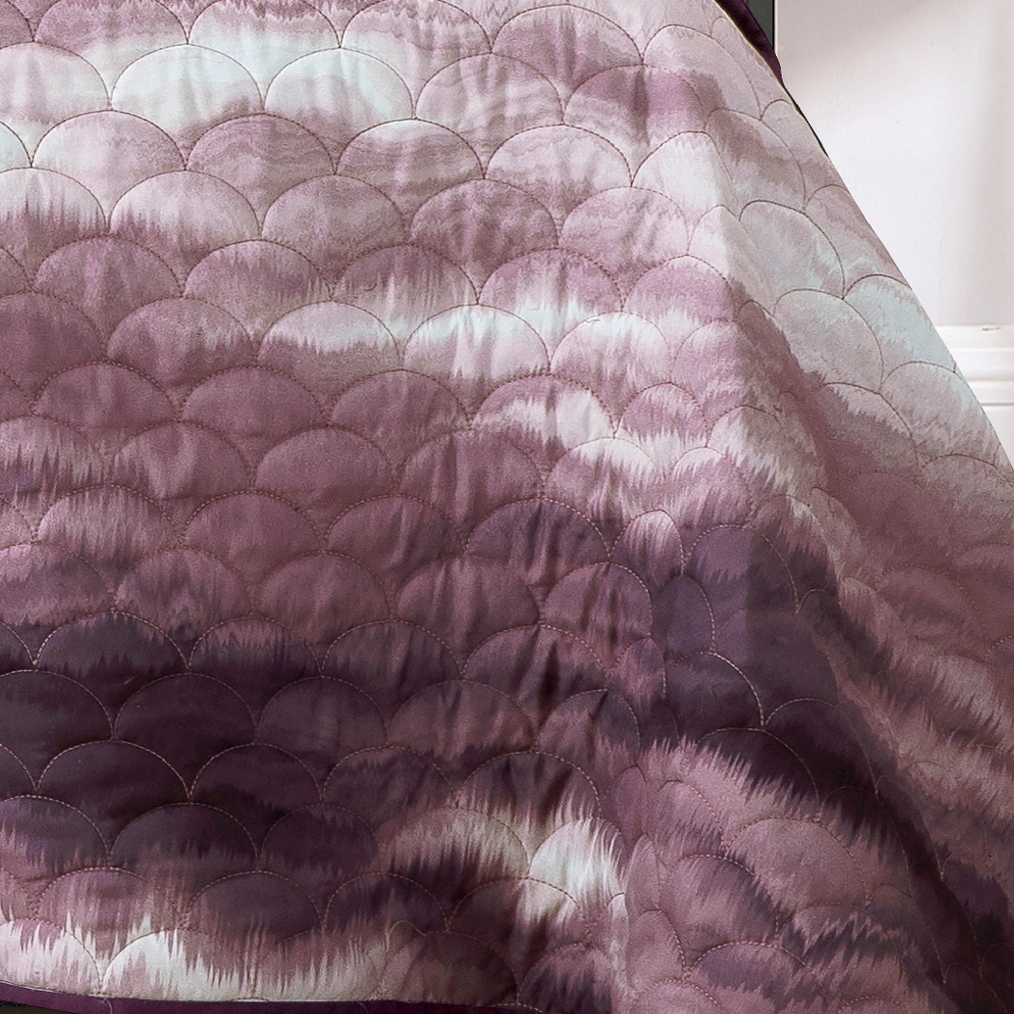 Reversible 3-Piece Bedspread Set - Watercolor Tie-Dye Quilted Bedding Coverlet with Pillow Shams