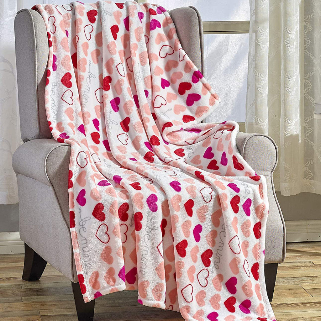 Valentine's Day Heart-Themed Throw Blanket – Ultra Plush, Soft, Cozy, and Luxurious Fleece, 50" x 60"