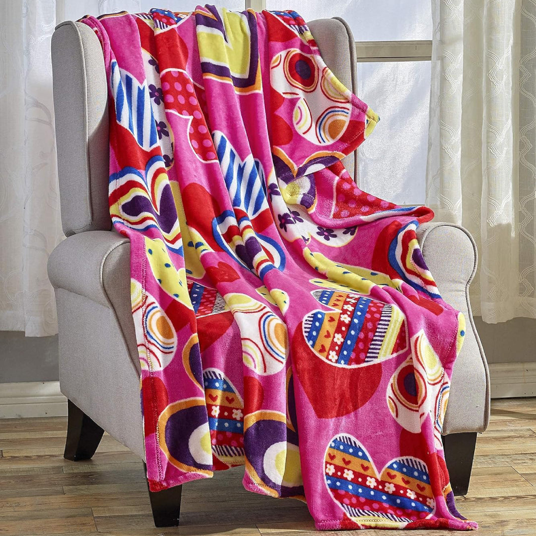 Valentine's Day Heart-Themed Throw Blanket – Ultra Plush, Soft, Cozy, and Luxurious Fleece, 50" x 60"