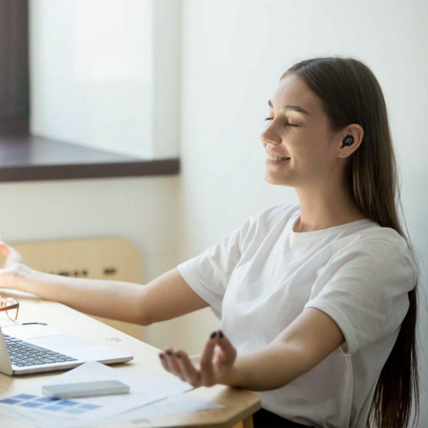 4.1 Magnetic Single Charging Earbuds
