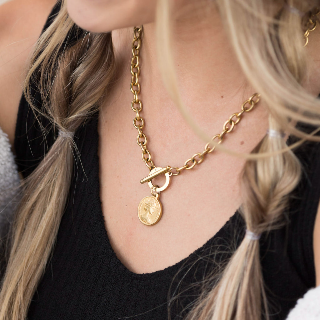 Coin Accent Chain Necklace