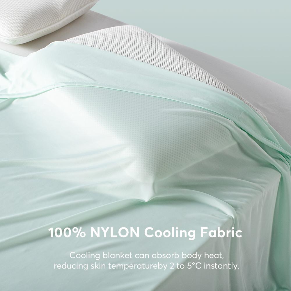 KASENTEX Summer Cooling Blanket, Silky Ultra Soft Breathable Bedding, Hypoallergenic All Season Lightweight Blankets