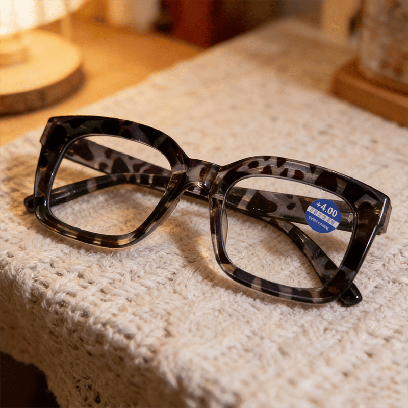 Tortoiseshell Reading Glasses – Blue Light Blocking Oversized Square Readers