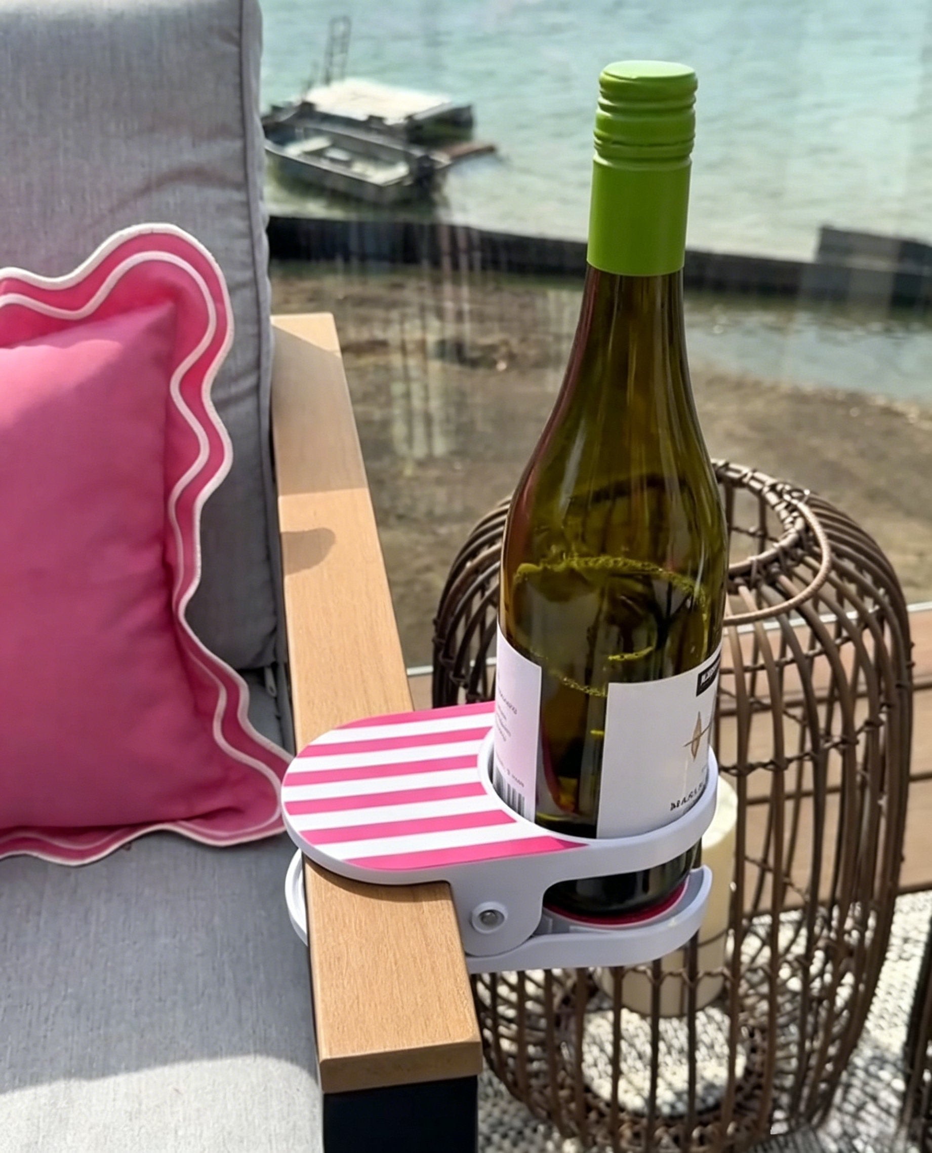 Clip-On Drink Holder – Secure Your Beverage Anywhere