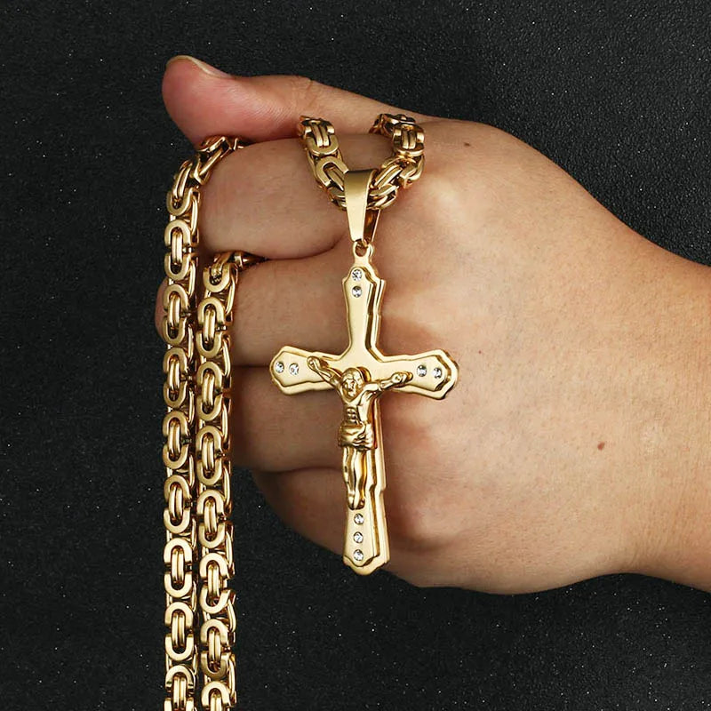 Men's Gold Cross Pendant Necklace