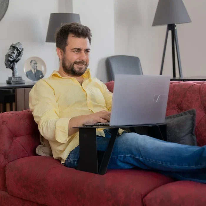 Paper-Thin Laptop Table for Bed