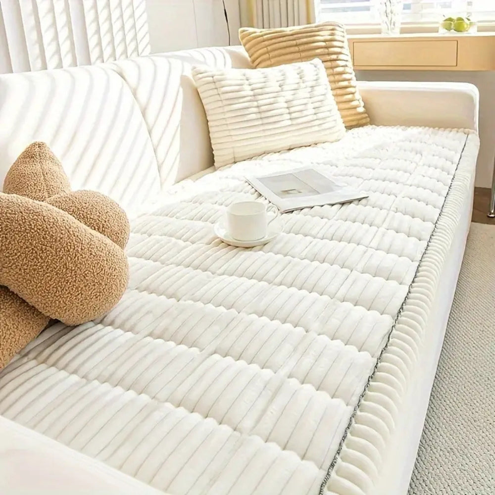 Pleated Edge Textured Sofa Cover