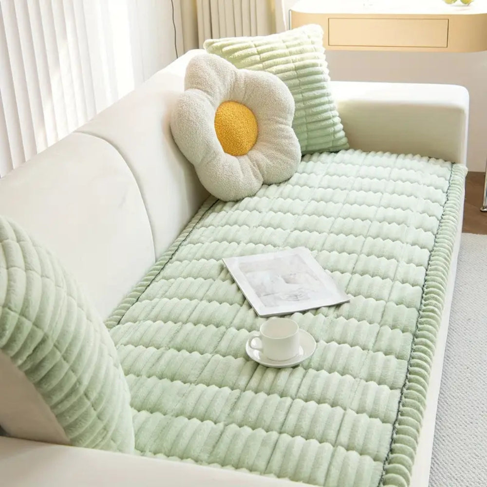 Pleated Edge Textured Sofa Cover