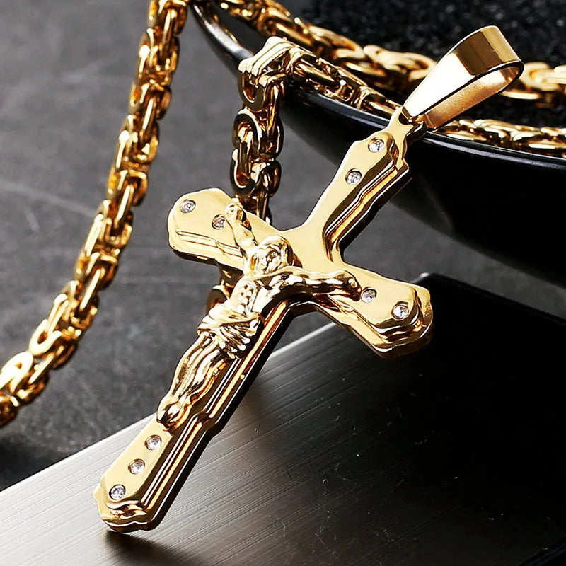 Men's Gold Cross Pendant Necklace
