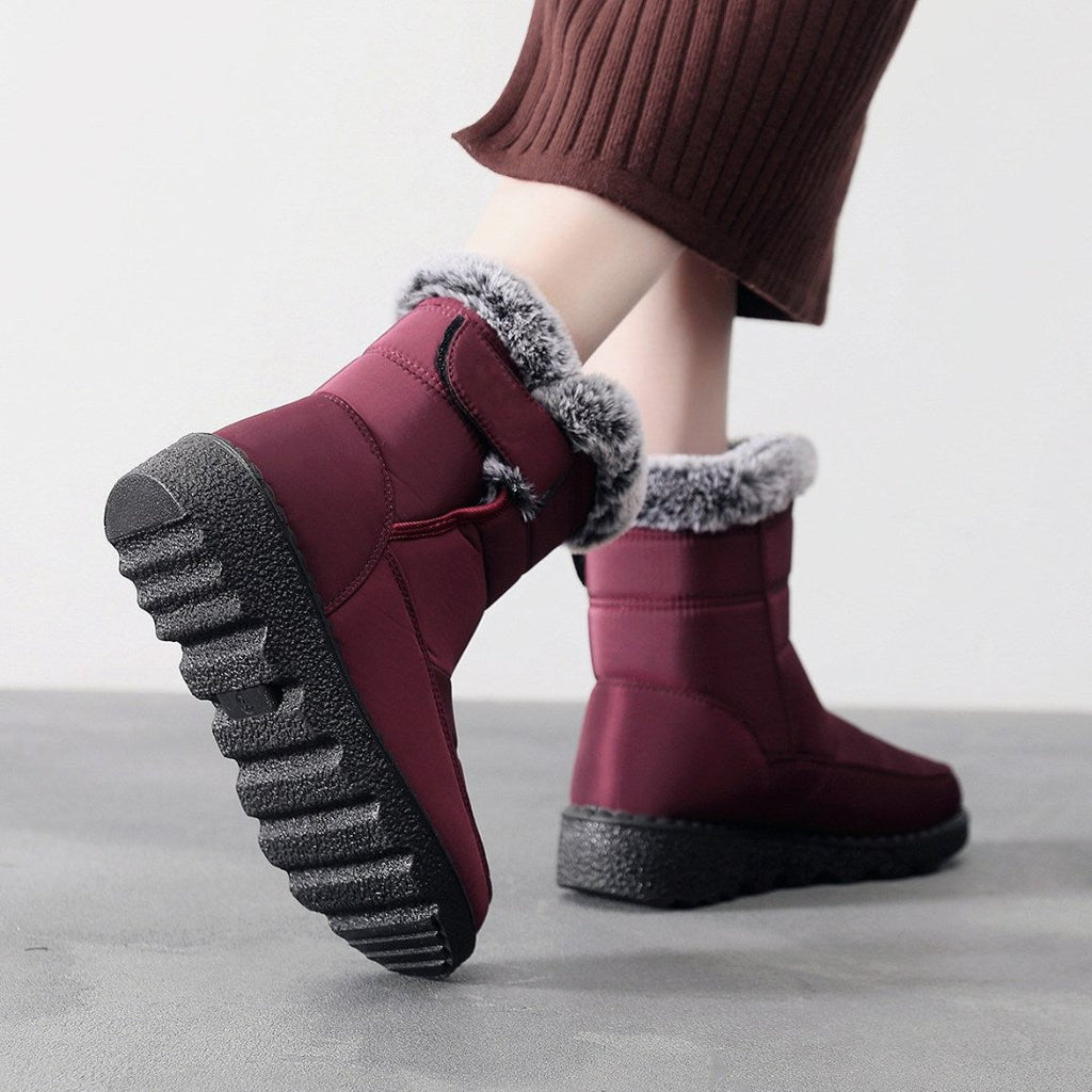 Womens Waterproof Heeled Snow Boot
