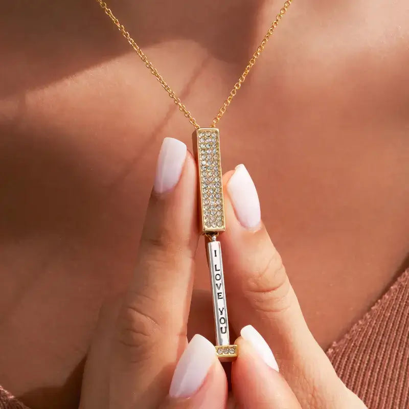 AmourElegance | Show your love with an elegant necklace