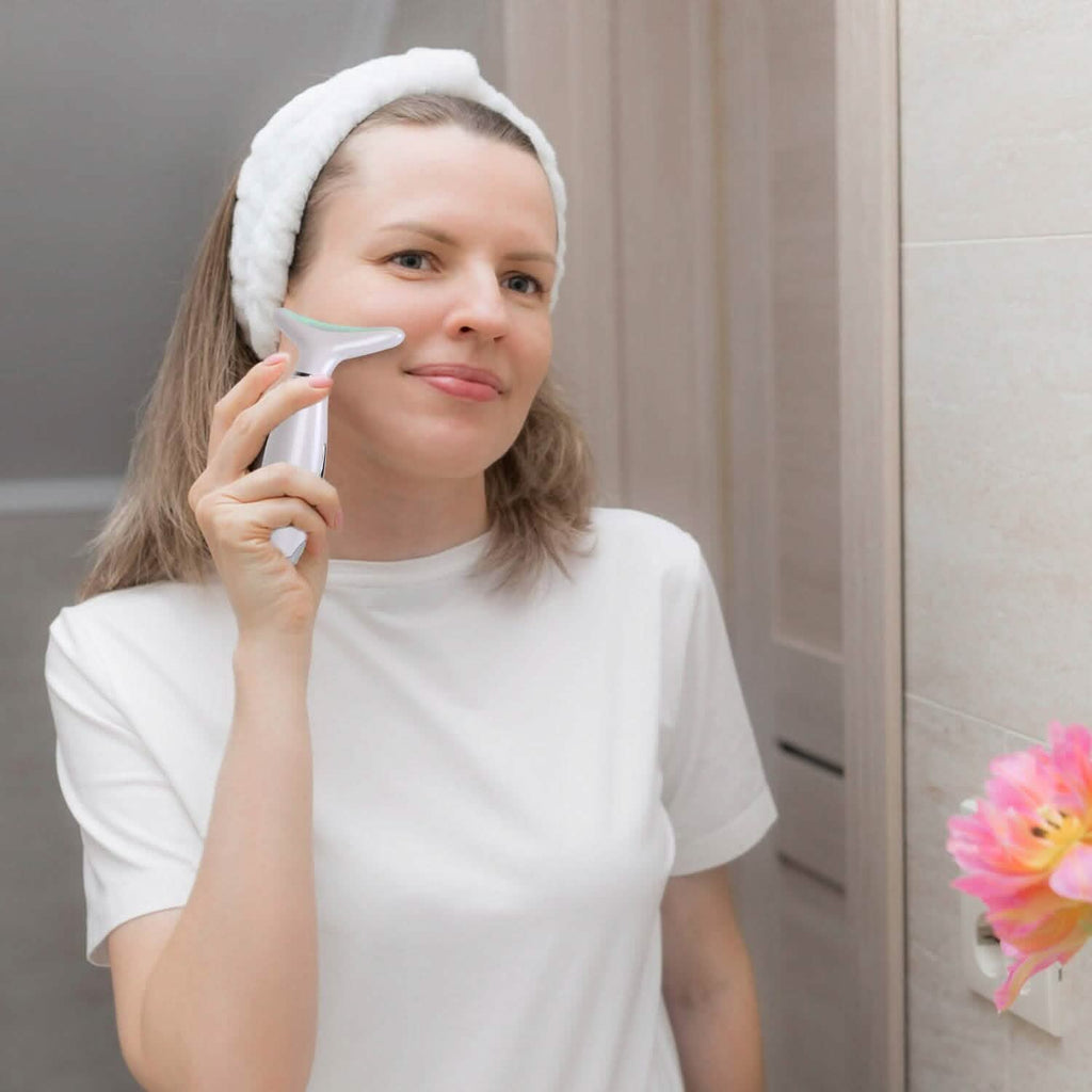 Anti Wrinkles Face Neck Massager Double Chin Reducer