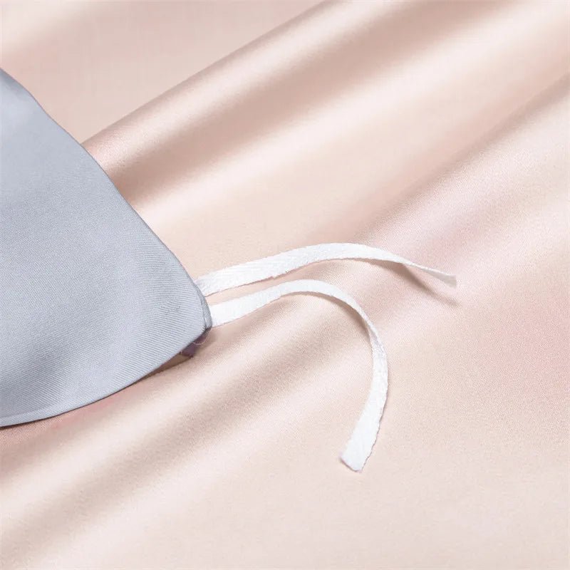 BAMBOOLUXE - Cooling Bed Cover Made from High-Quality Bamboo Fiber for Elegant Sleep Comfort