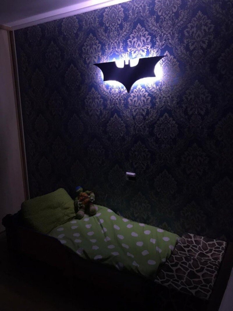 Batman LED Wall Lamp with Remote Color Control