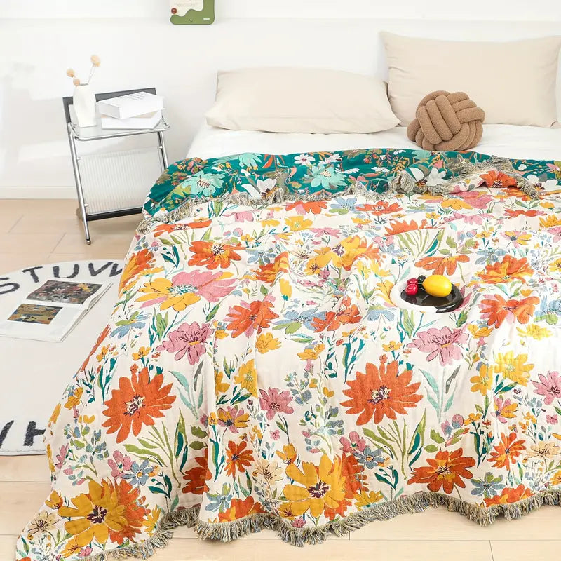 All-Season Cotton Blanket with Vibrant Floral Design