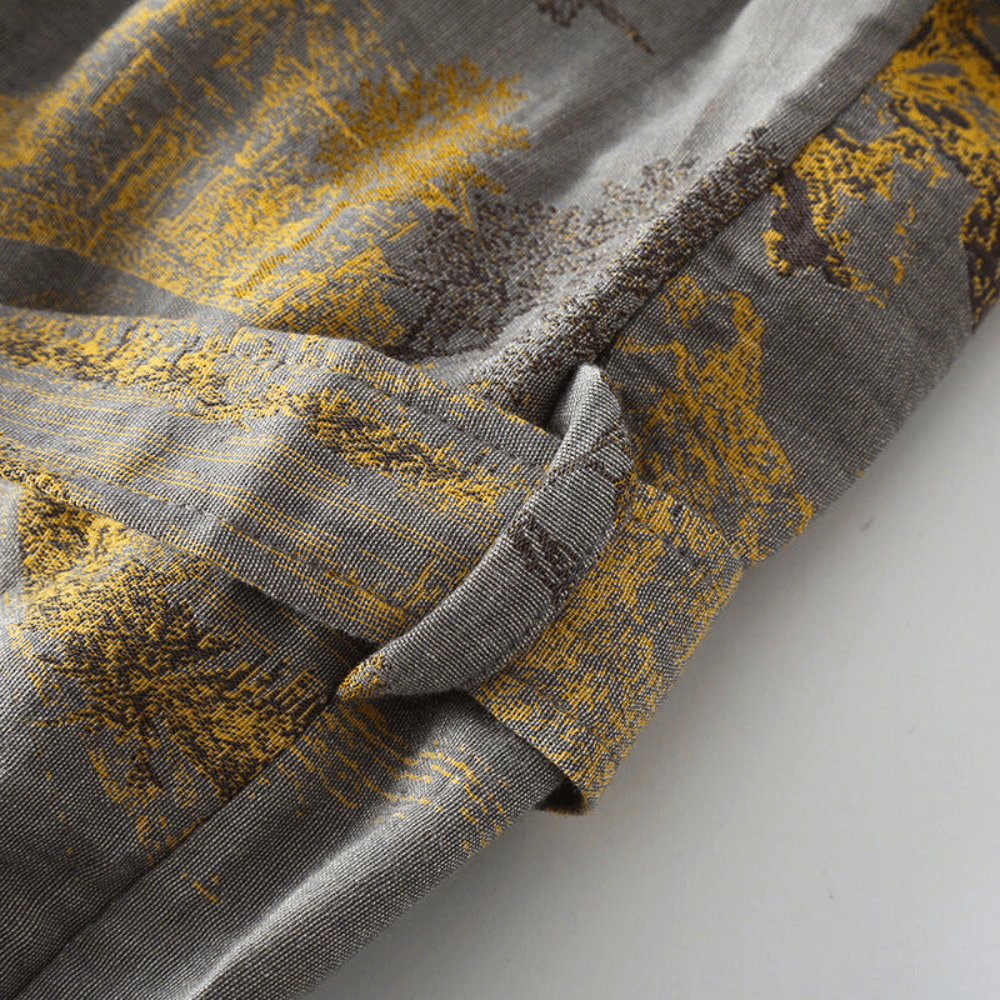 BREEZEWRAP: Breathable Kimono Robe with Vintage Appeal