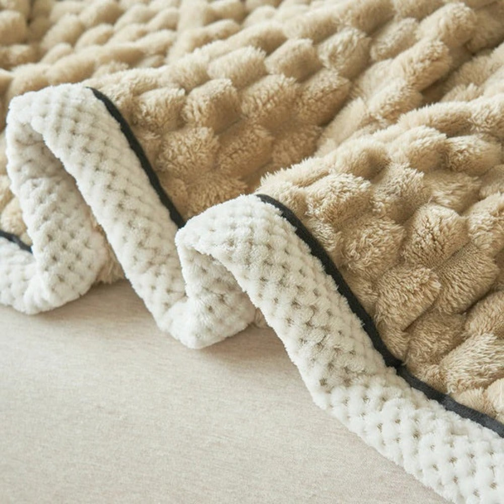 Cozy Bubble Fleece Throw Blanket