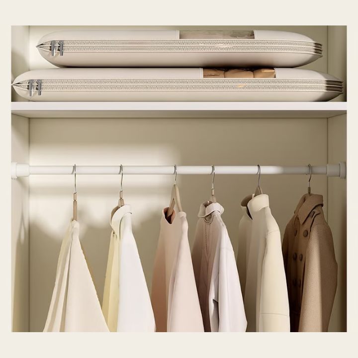 Hanging garment organizer with automatic compression