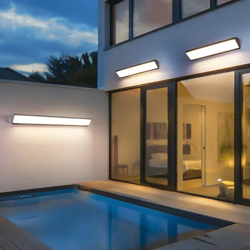 Outdoor Patio & Garden Wall Light
