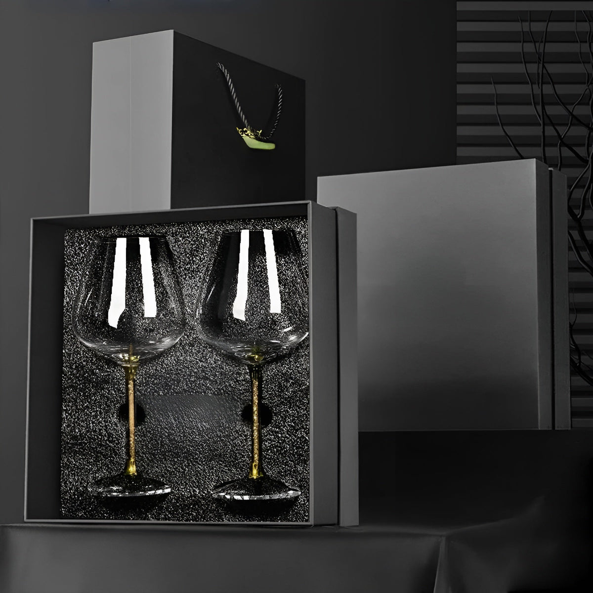 Crystal Glass in 2-Pack – Elegant Wine Glasses | Tall & Luxurious for Parties & Events