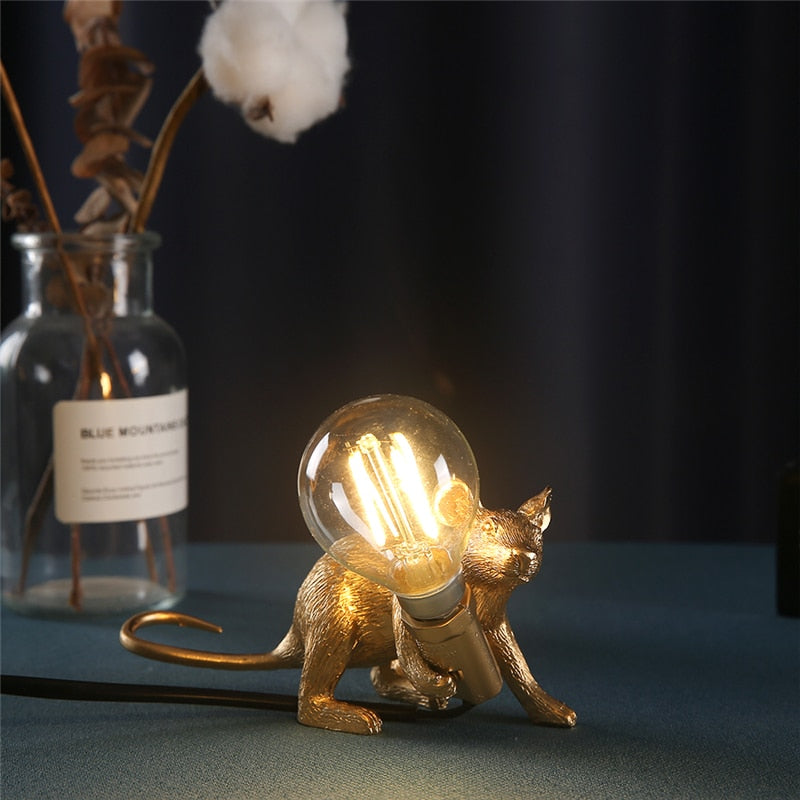 Cute Mouse Table Lamp - Unique Decorative Lighting for Any Space