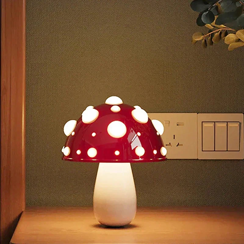 Mushroom LED Lamp with Distinctive Aesthetic