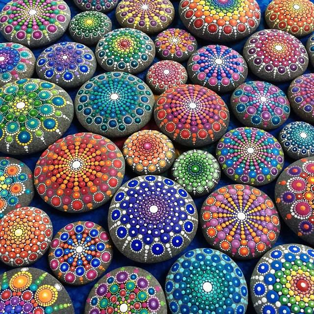 Dot Painting Mandalas