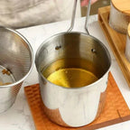 Fryer Pot with Strainer