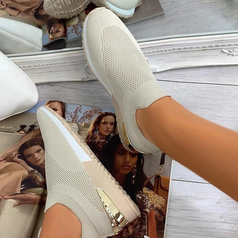 Comfy Slip-On Sneakers with Elastic