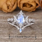 Elegant Moon Crown Ring