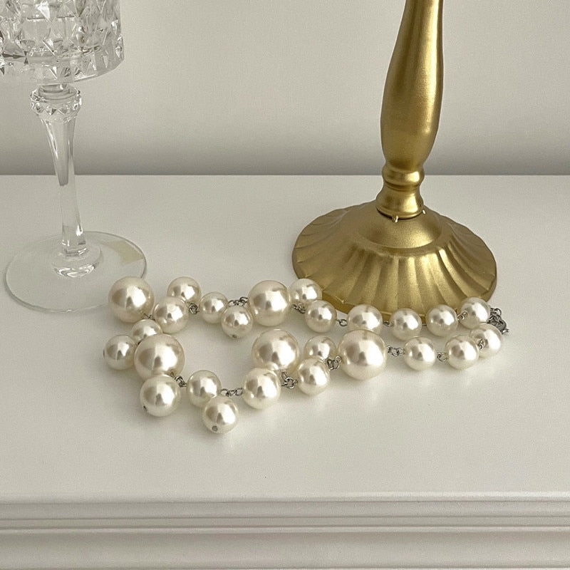 Chic Pearl Strand Necklace Timeless Elegance