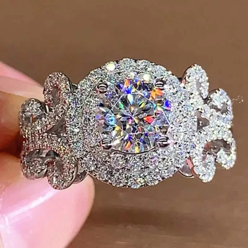 Elegant Promise Ring Trendy Halo Design Silver Plated Paved Shining Rhinestone Engagement/ Wedding Ring