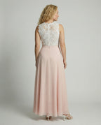 Niki | Elegant Lace Maxi Dress