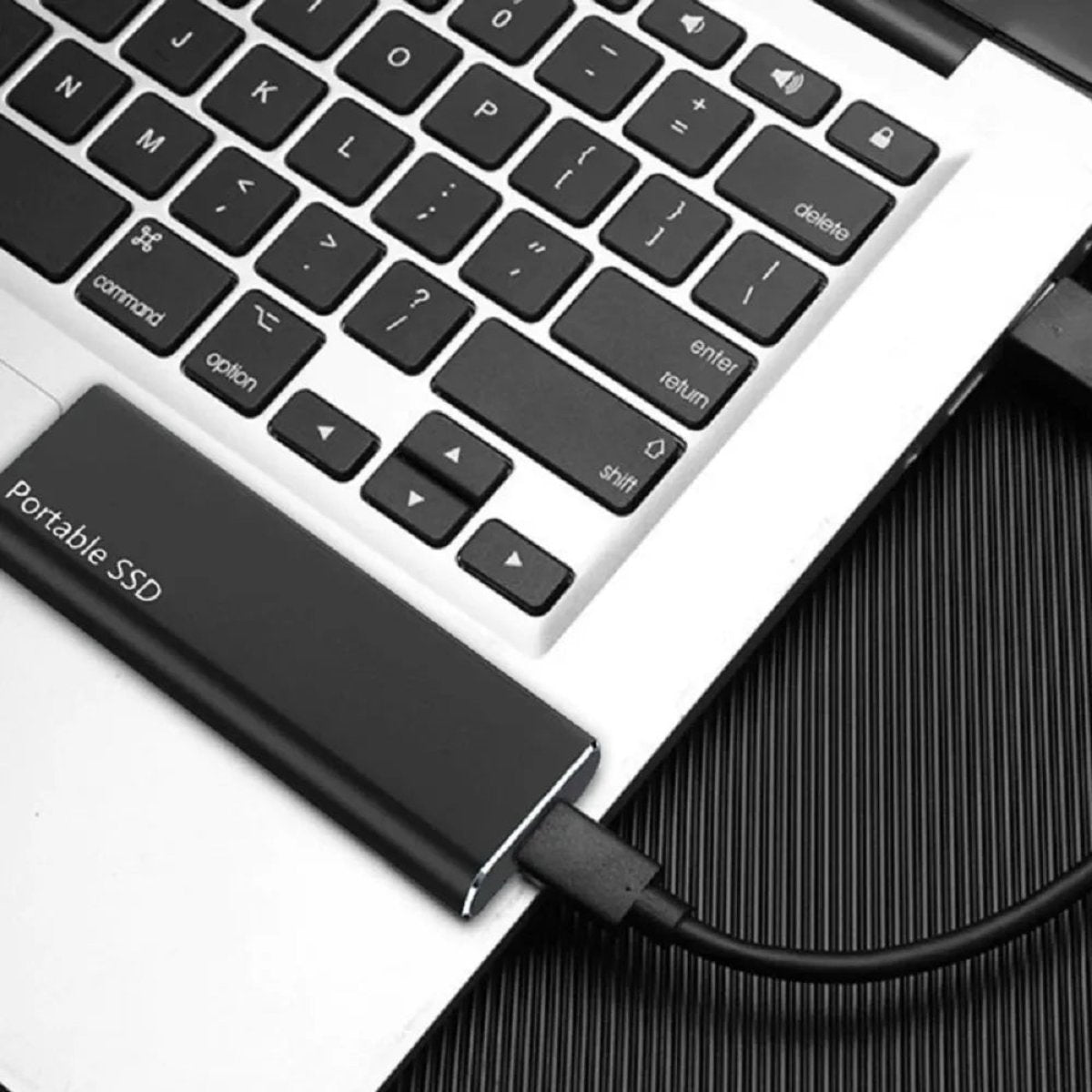 External Hard Drive 4 TB USB-C - Fast and Reliable Storage