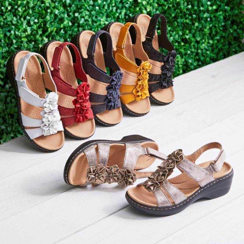 Flower Wedge Sandals