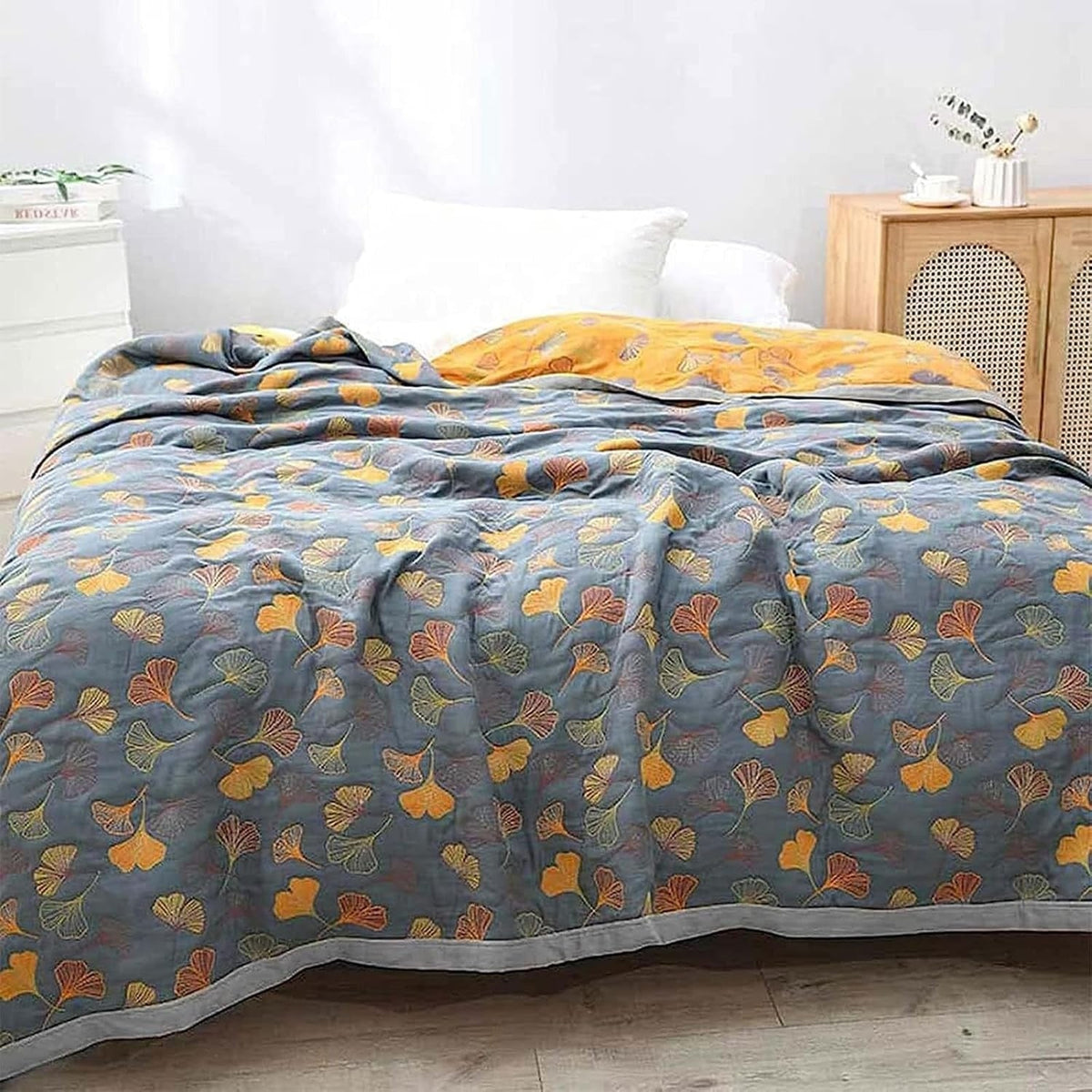 Ginkgo Leaf Quilted Throw Blanket