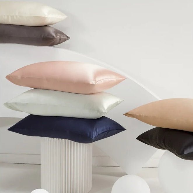 GLOSSNIGHT – Satin Pillowcase for Hair & Skin