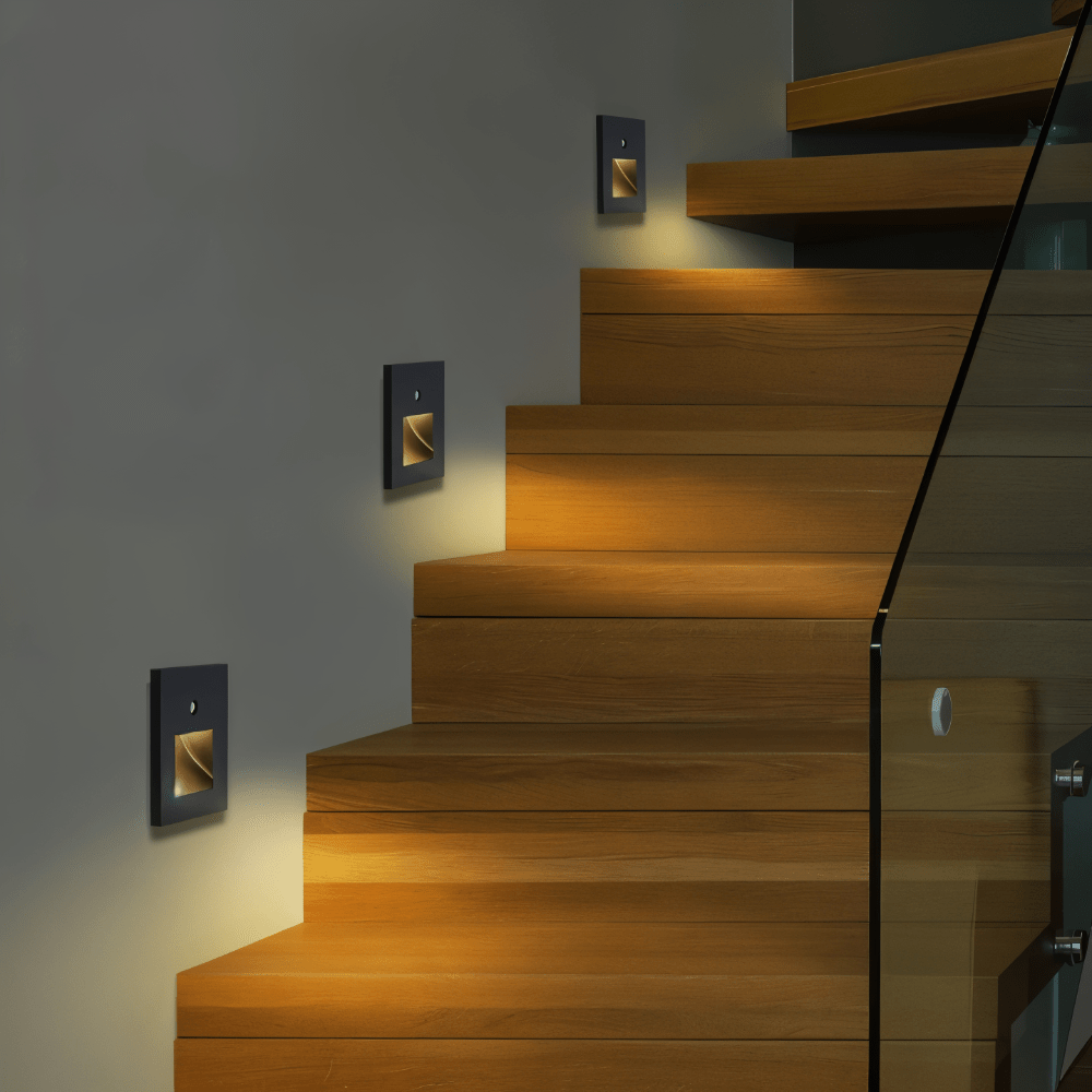 GLOWPATH – LED step light with motion detection for gentle ambient lighting