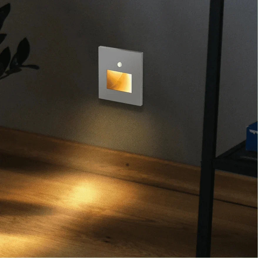 GLOWPATH – LED step light with motion detection for gentle ambient lighting