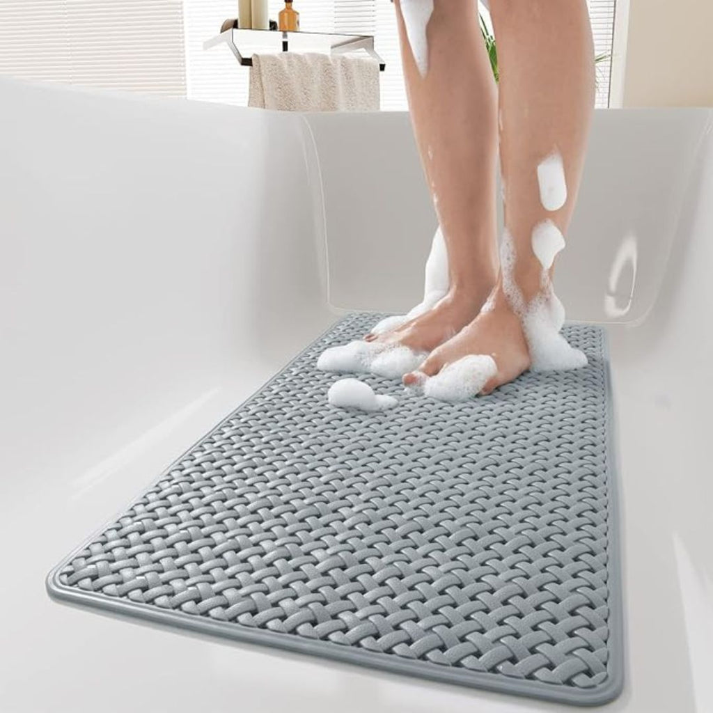Secure grip bathtub mat: non-slip and washable