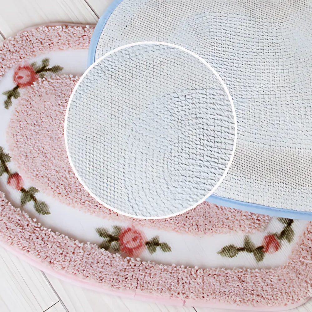 Heart-Shaped Floral Accent Rug