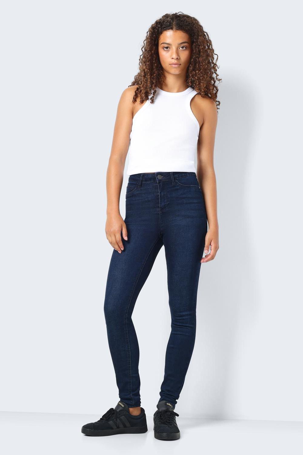 Women's Skinny Fit High-Waisted Denim