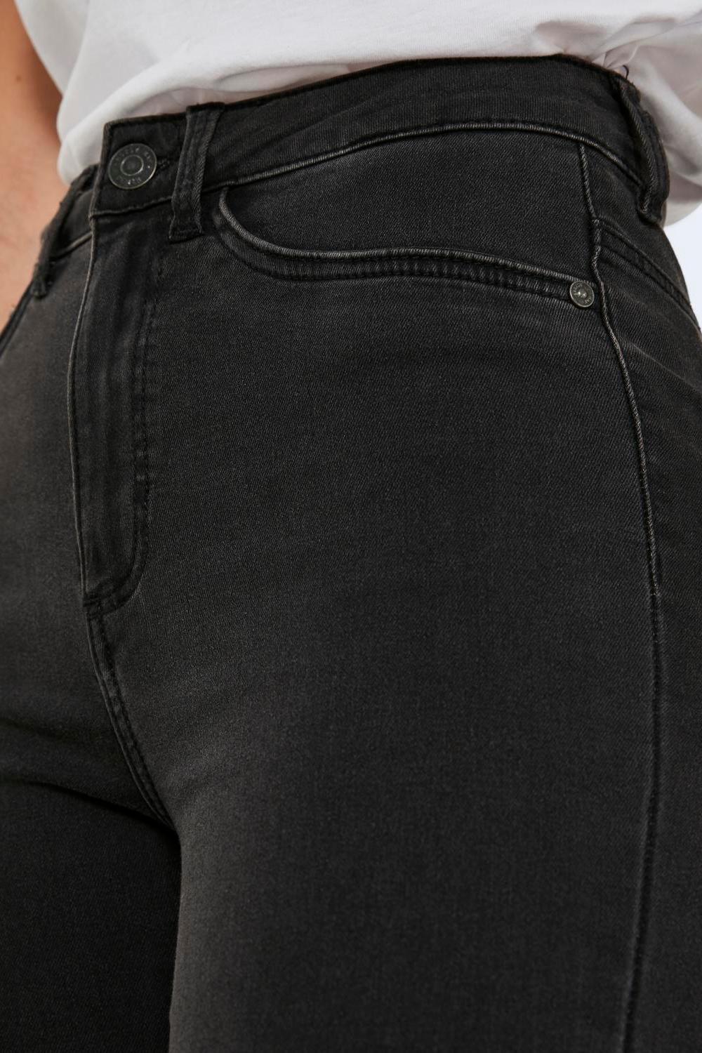 Women's Skinny Fit High-Waisted Denim